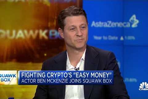 Cryptocurrency closely resembles ''a Ponzi scheme or multi-level marketing'', says actor Ben..